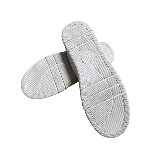 Yokohama White Leather Eyelet Sneakers Quiet Luxury Romantic EU 40 - Picture 4 of 6